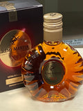 VIP PACKAGE Cohiba BHK 52 (2020) Ems stock wooden boxed,filled with 20cl Moët champagne ,Colbri lighter,Colbri V Cutter paired with a mini Remy Martin XO .