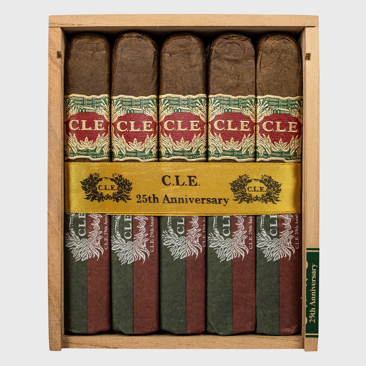 CLE - Signature Robusto - Box of 25