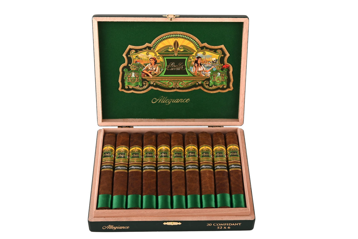 Casa Carrillo - Allegiance Confidant - Box of 20