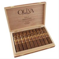 Oliva - Serie V Melanio Petit Corona - Box of 10