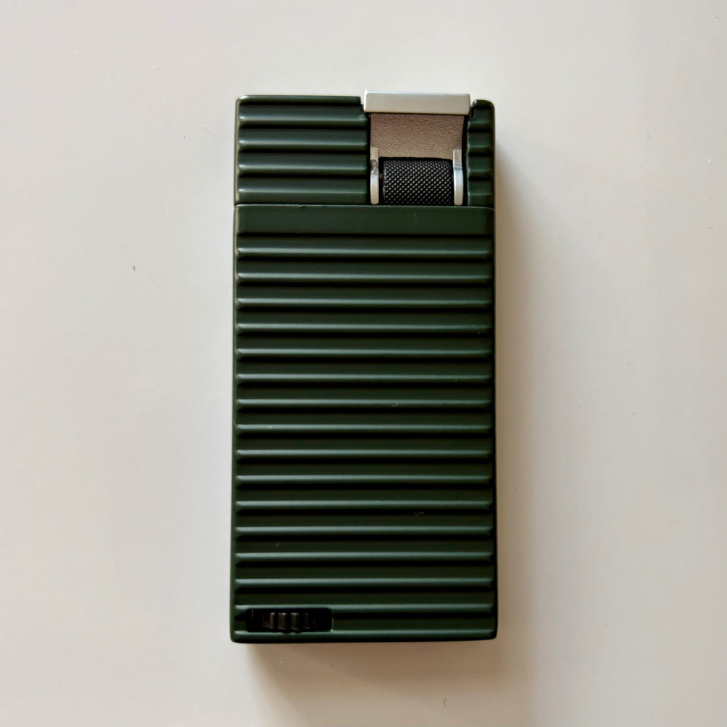 Mantis Stria Lighter