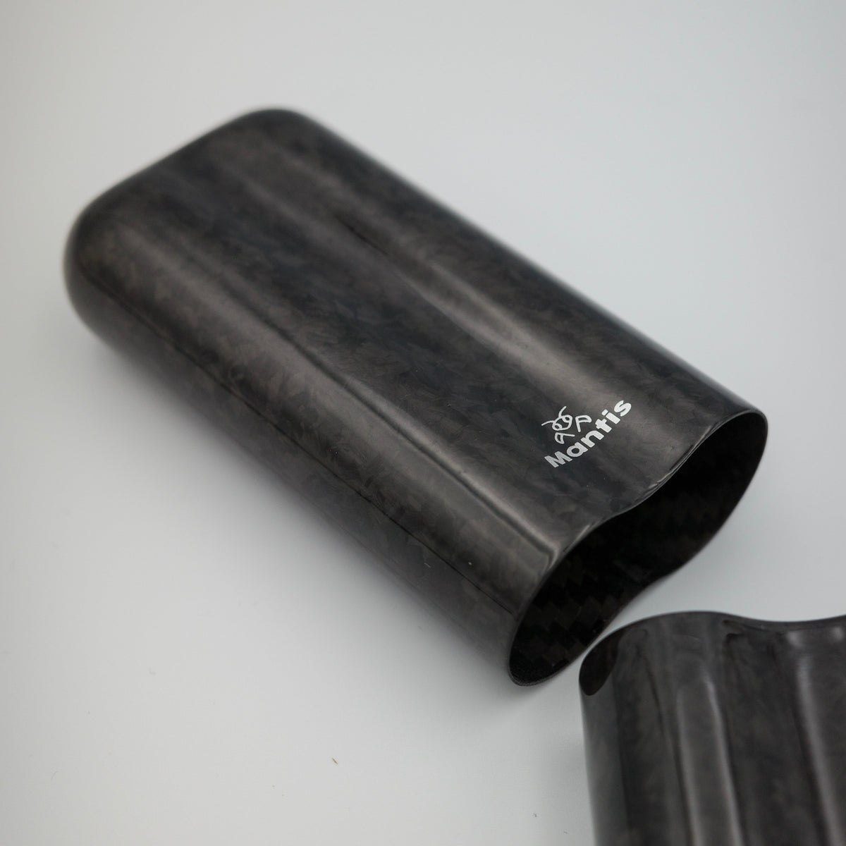 Mantis TrueCarbon Forged Case