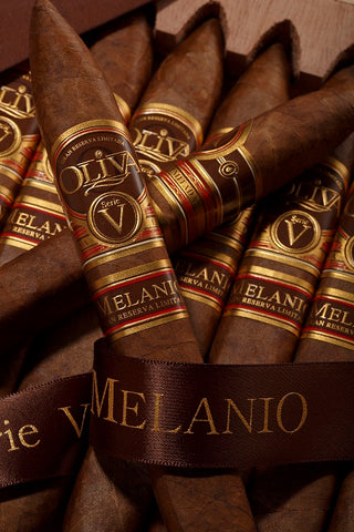 Serie V Melanio Figurado Cigar