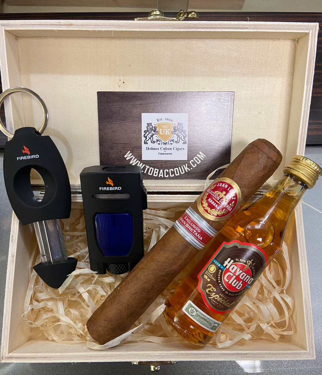 Regional collectors edition Juan Lopez Superba 2016 wooden box with a Colibri lighter, Colibri v cutter and a 5cl paired Havana especial Anejados rum.